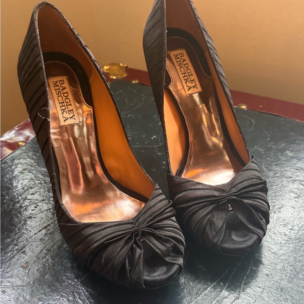 Badgley Mischka Gathered Satin Peep Toe Heels